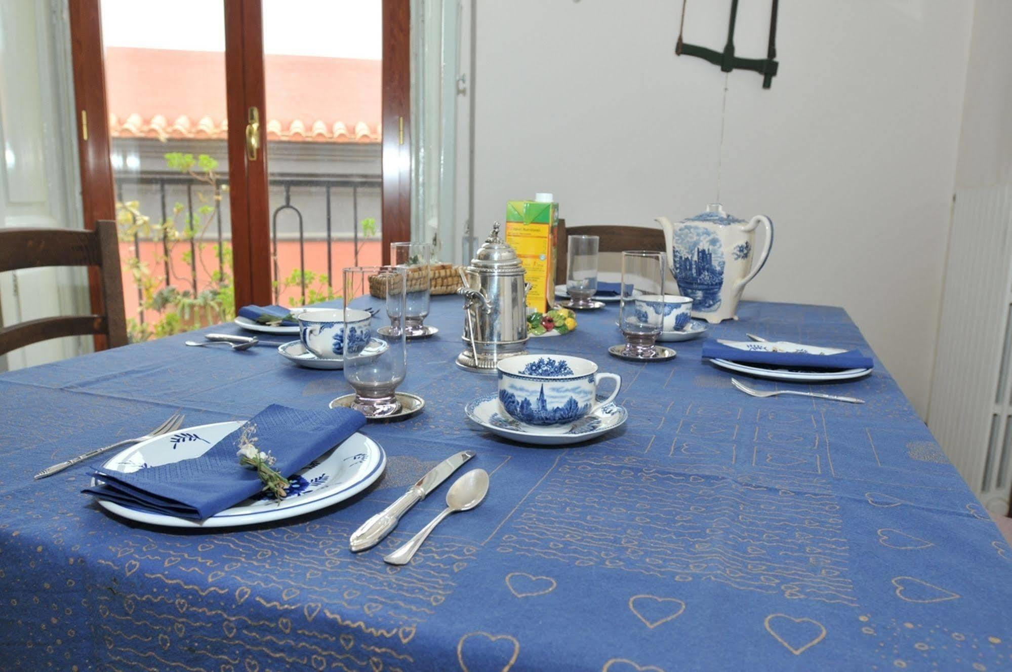 La Concordia Bed & Breakfast Napoli Bagian luar foto