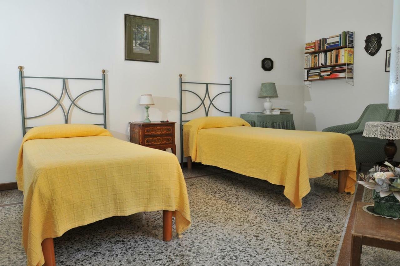 La Concordia Bed & Breakfast Napoli Bagian luar foto